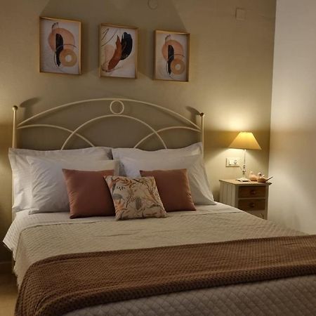 Appartamento Cypress Garden House Gazi Esterno foto